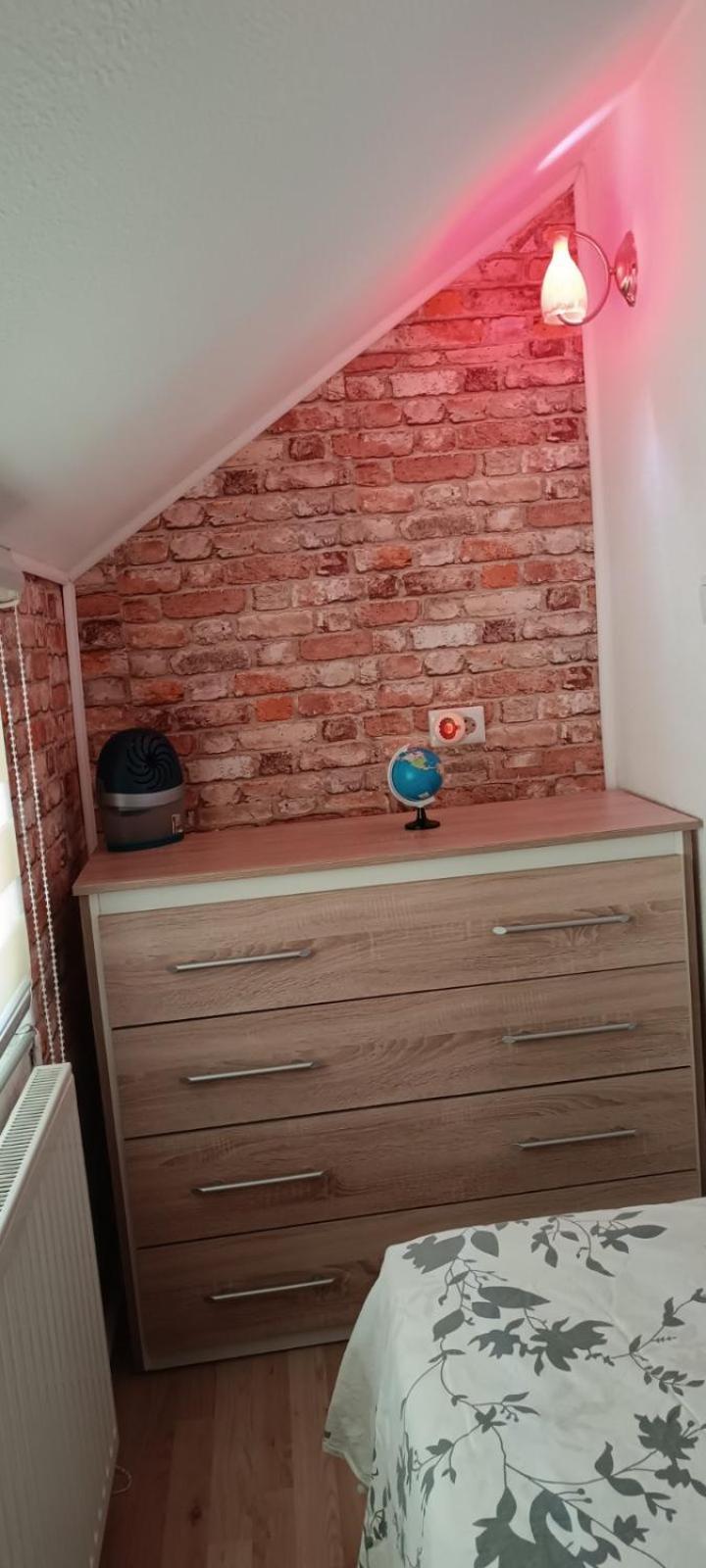 Apartman Denis Una Luzine Exteriör bild
